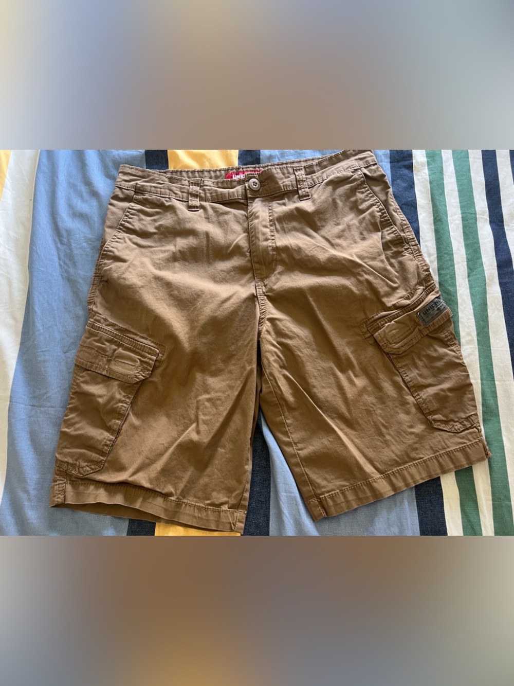 UNIONBAY Men's Cargo Shorts in Brown
